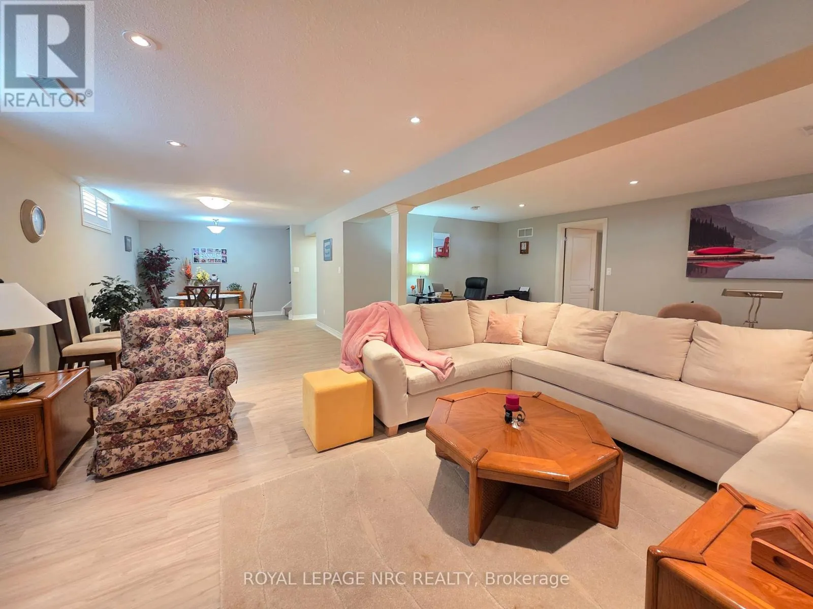 44 MORRIS TRAIL