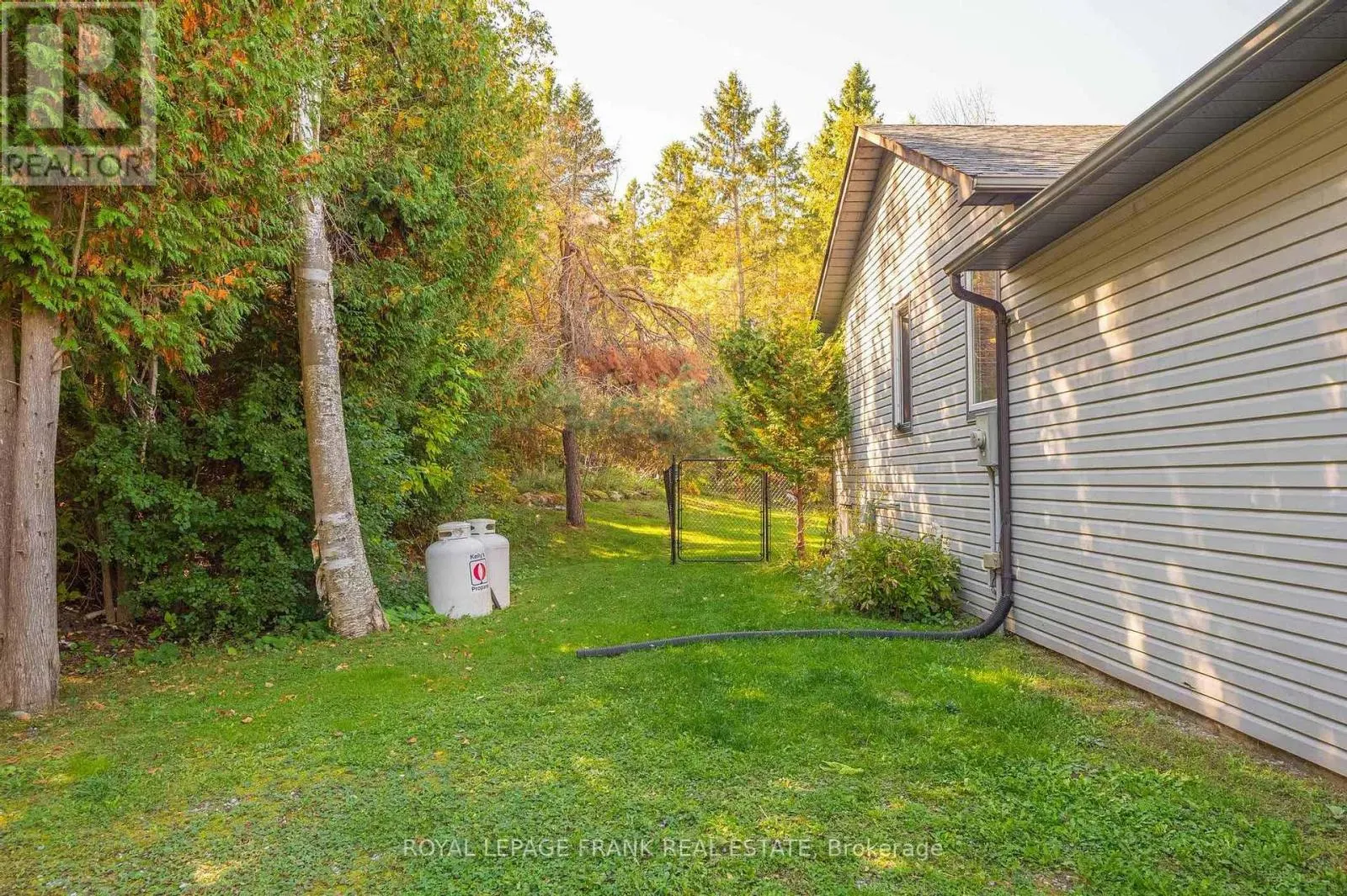 124 SUMCOT DRIVE