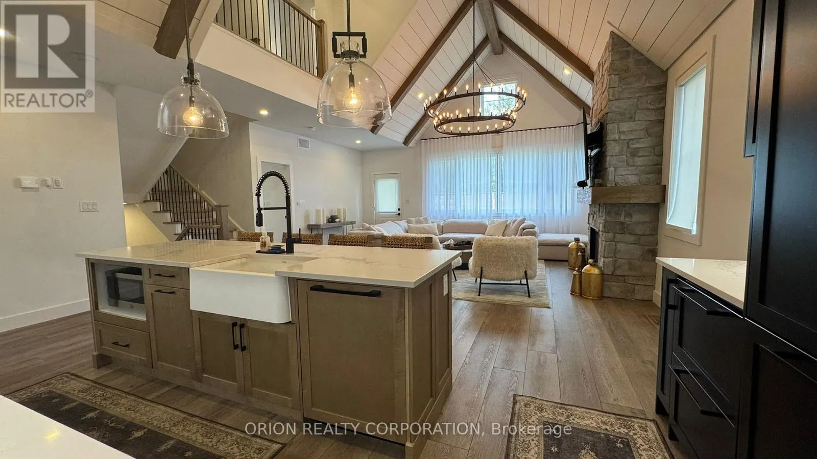 150 BLACK WILLOW CRESCENT