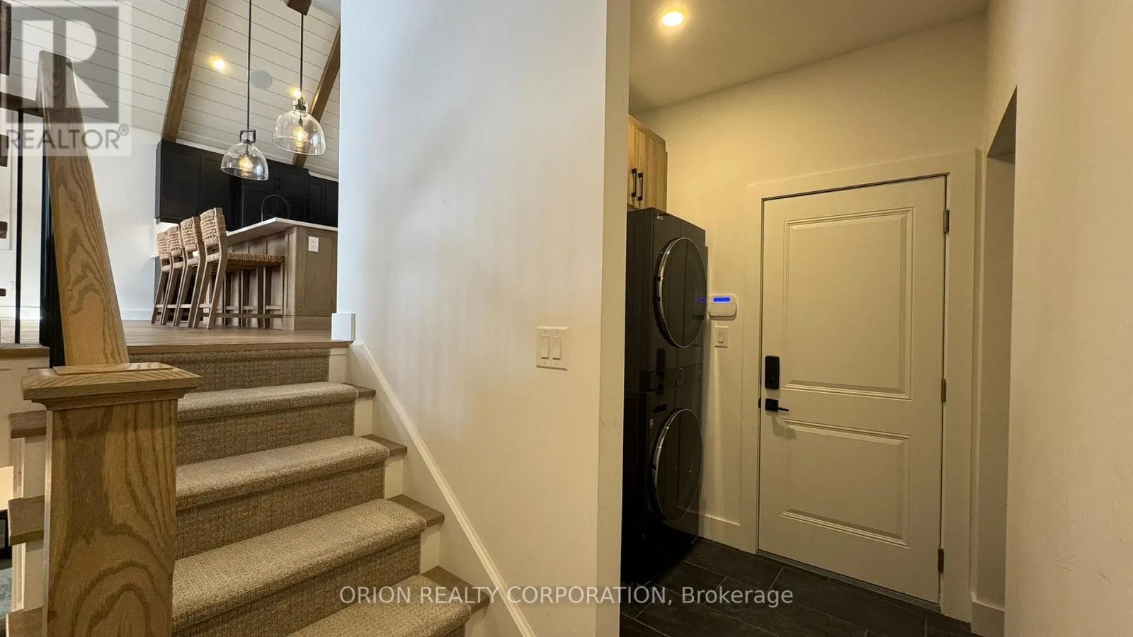 150 BLACK WILLOW CRESCENT
