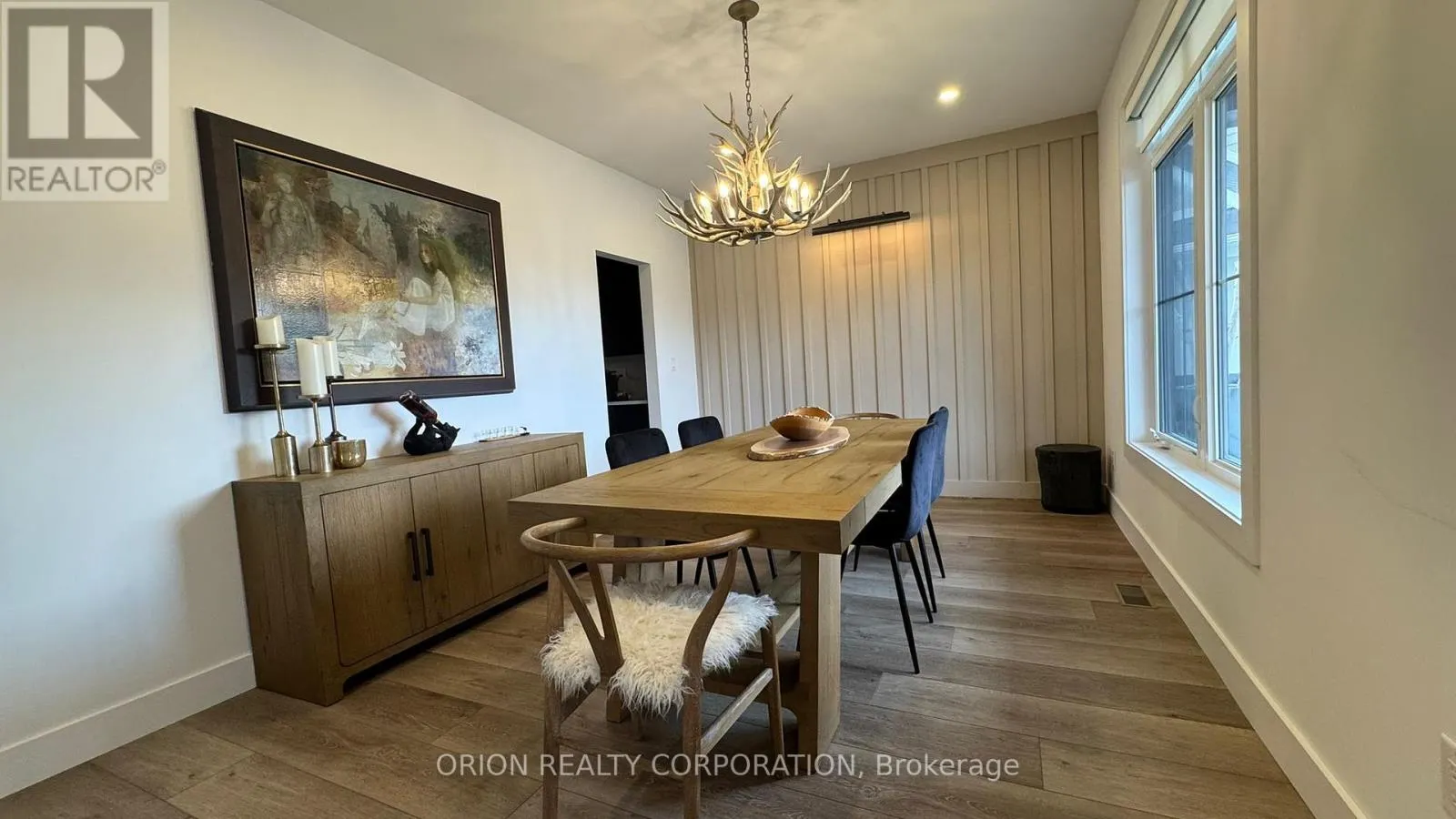 150 BLACK WILLOW CRESCENT