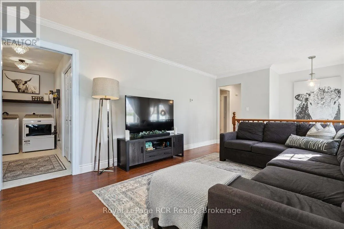 1807 8TH AVENUE W