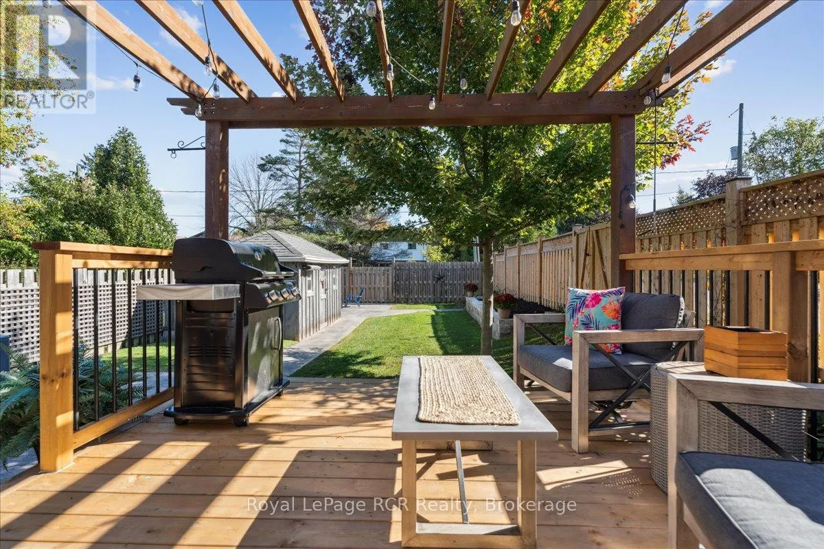 1807 8TH AVENUE W