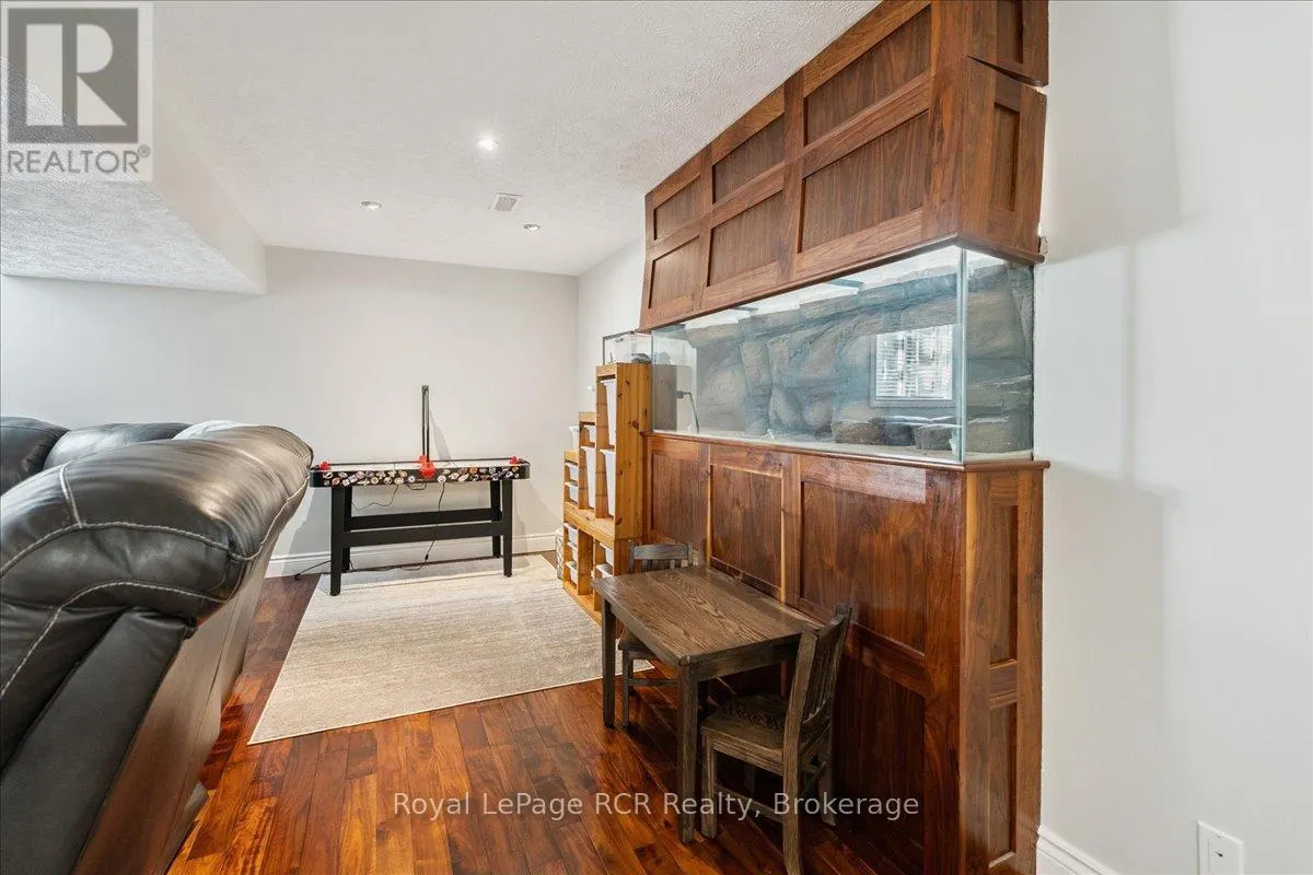 1807 8TH AVENUE W