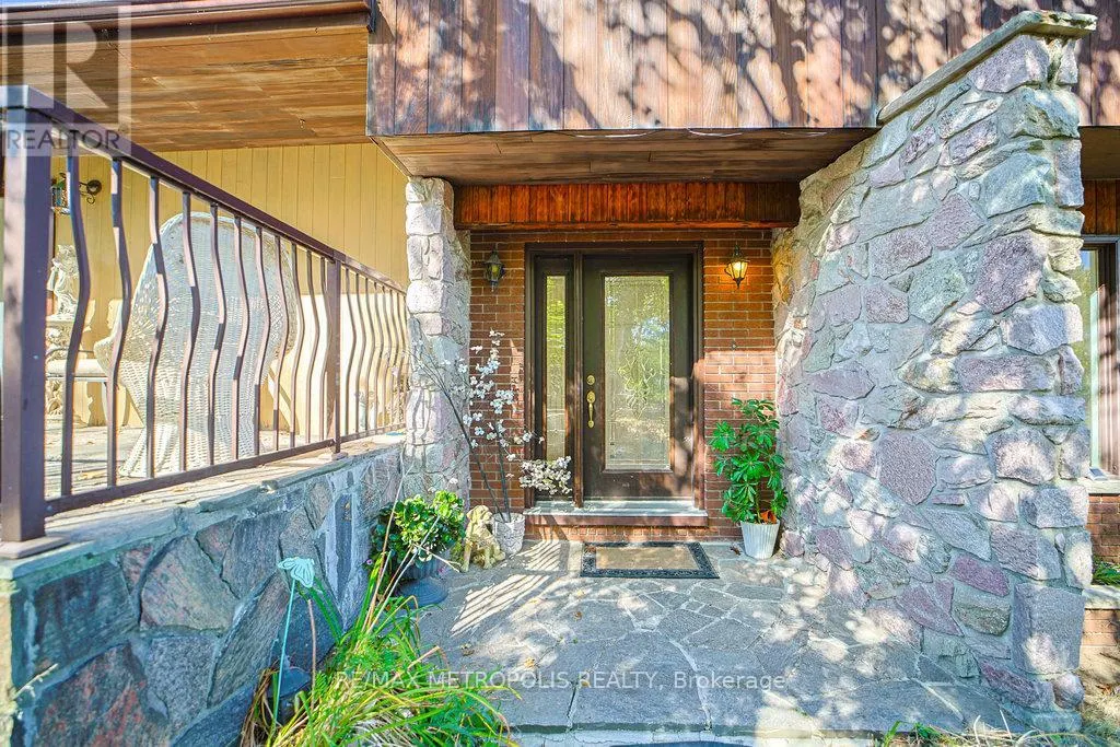 186 PINEDALE LANE