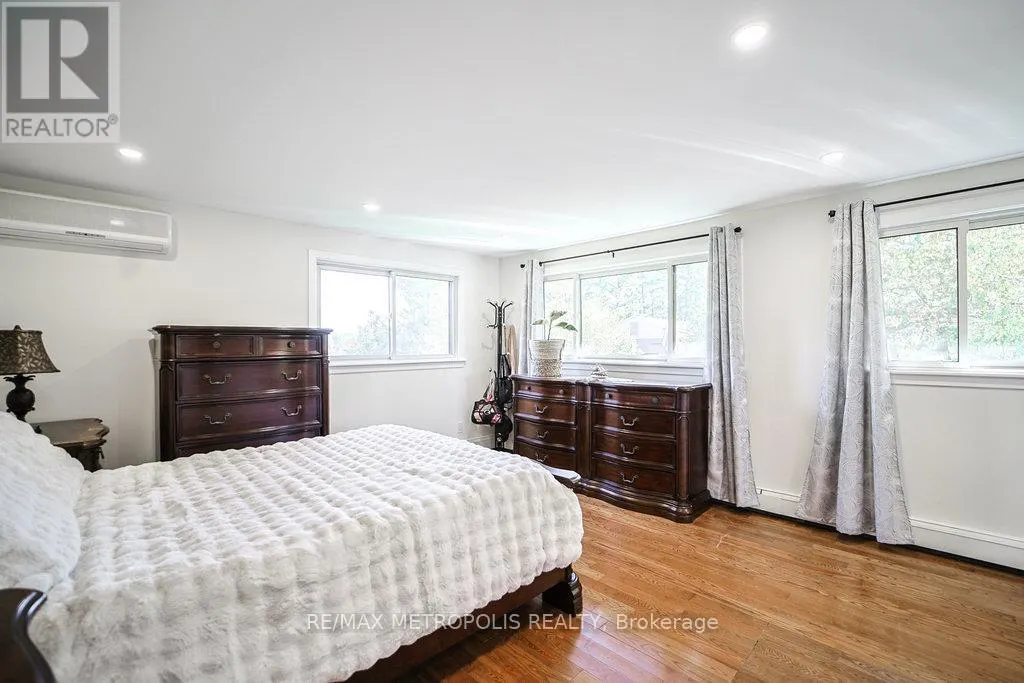 186 PINEDALE LANE
