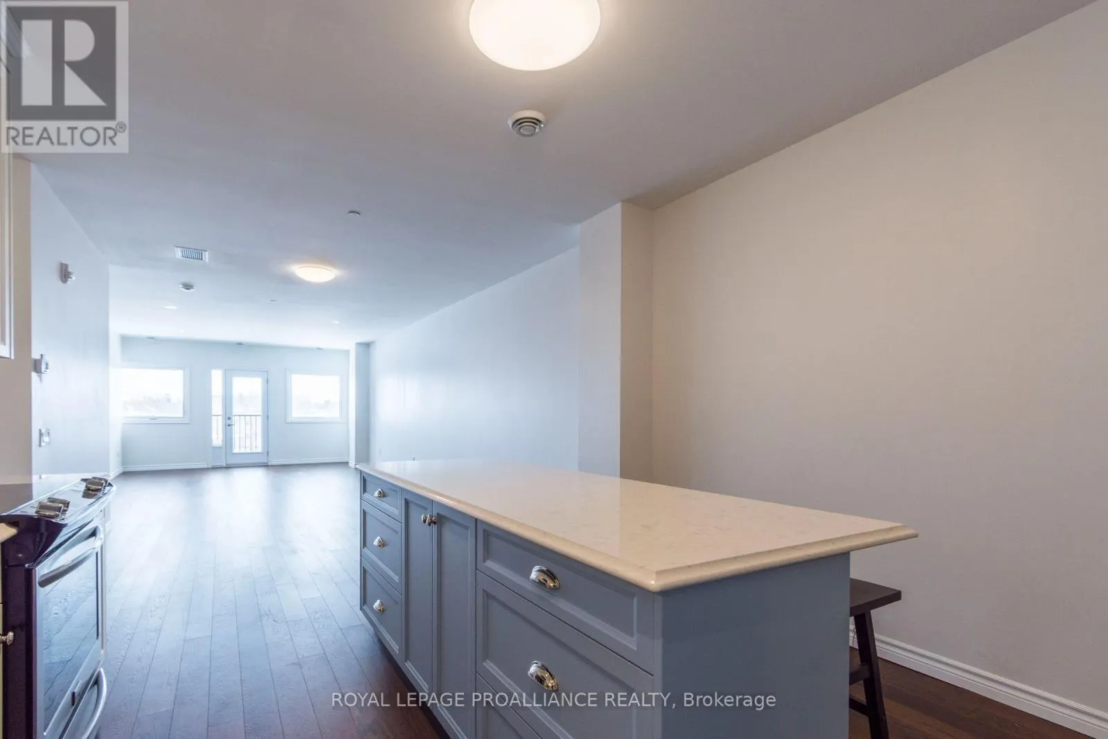 505 - 199 FRONT STREET, #505