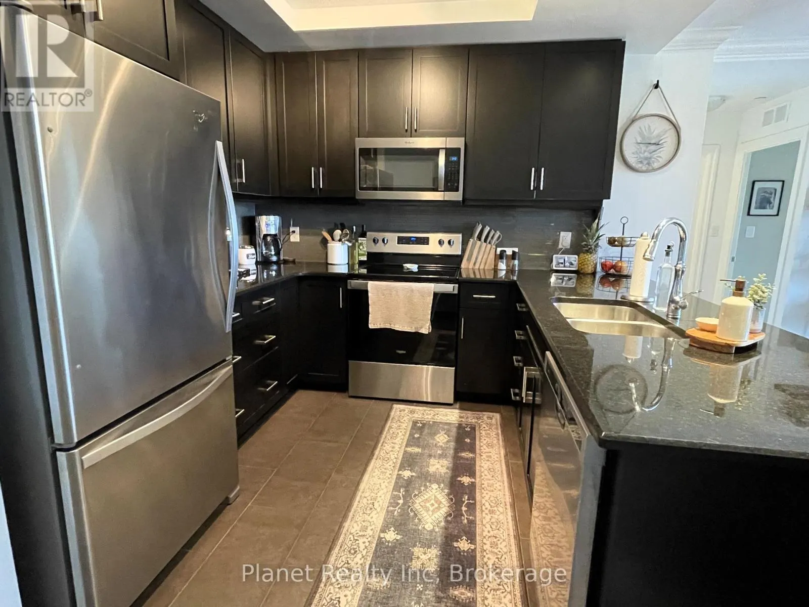 501 - 150 WELLINGTON STREET E, #501
