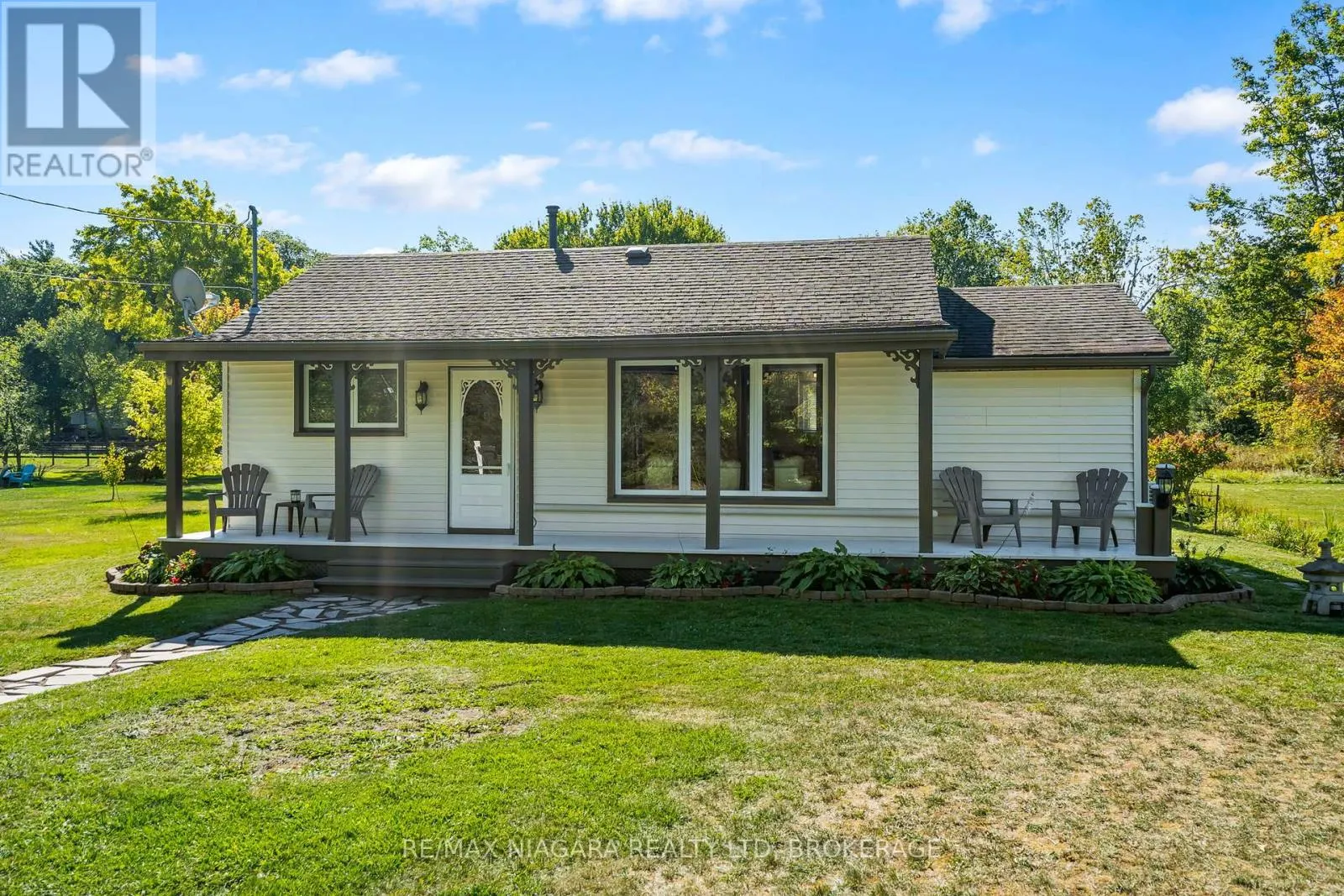 2837 FIRELANE 4