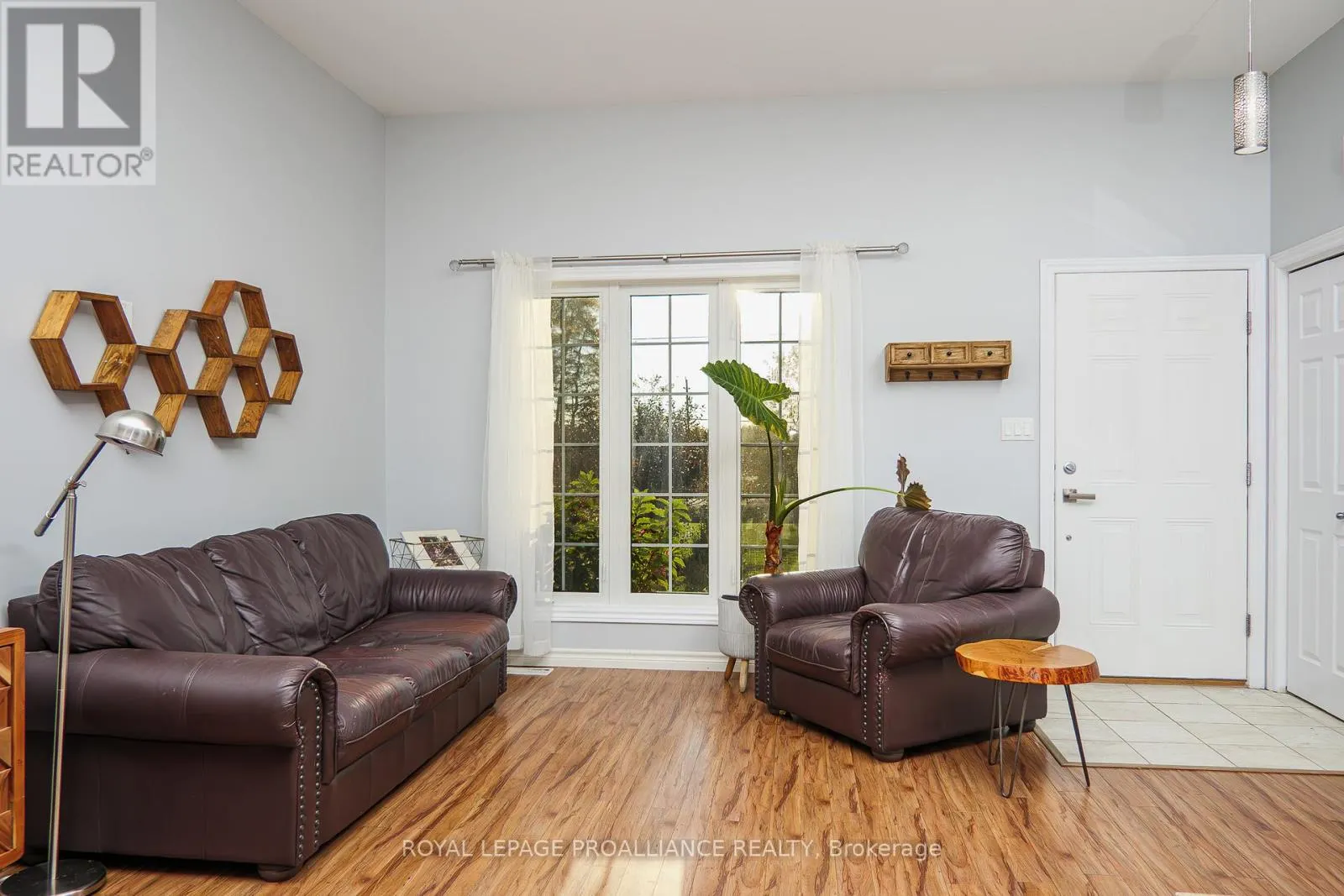 236 ROSLIN ROAD