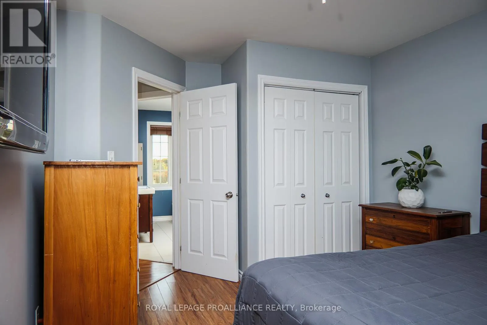 236 ROSLIN ROAD