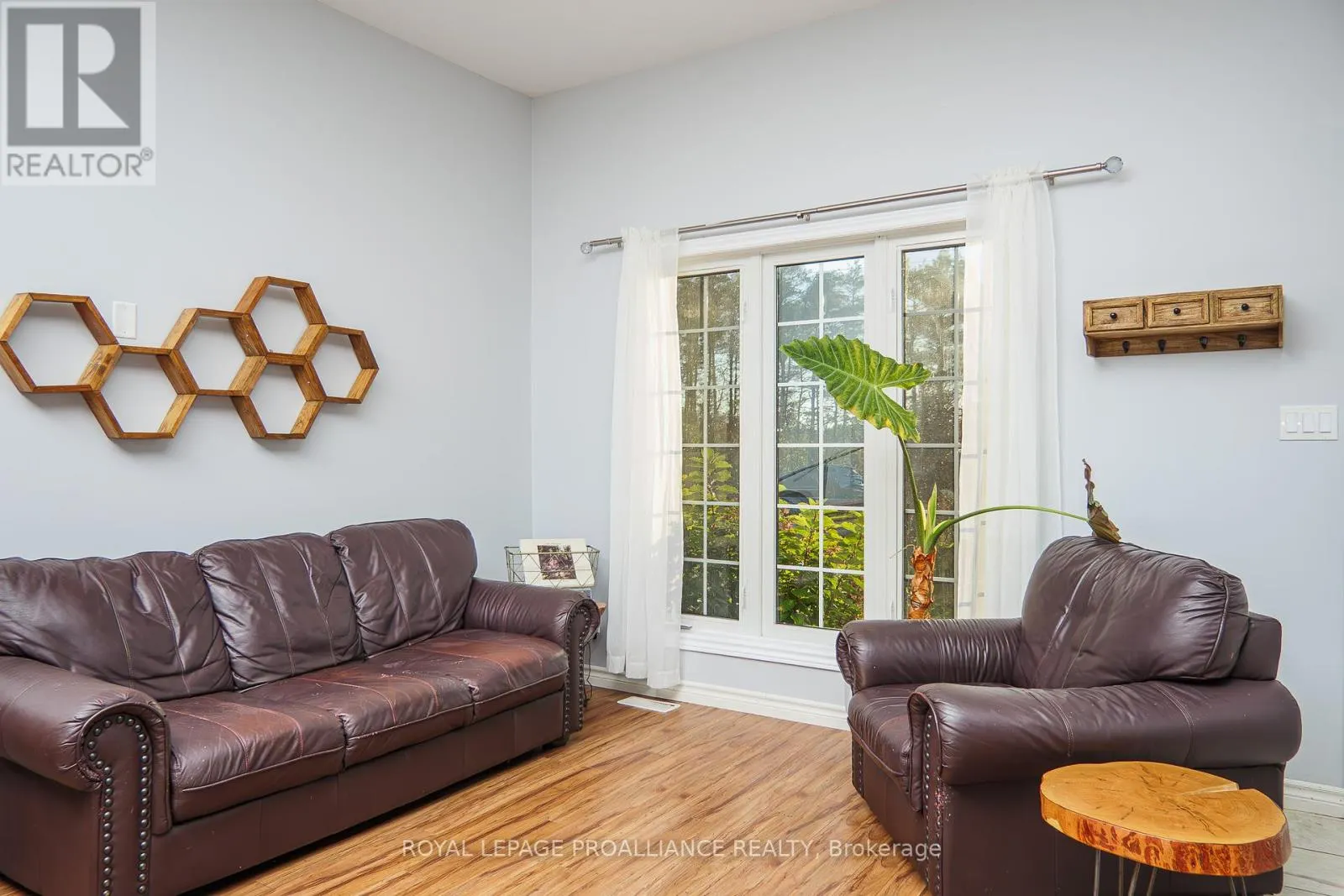 236 ROSLIN ROAD