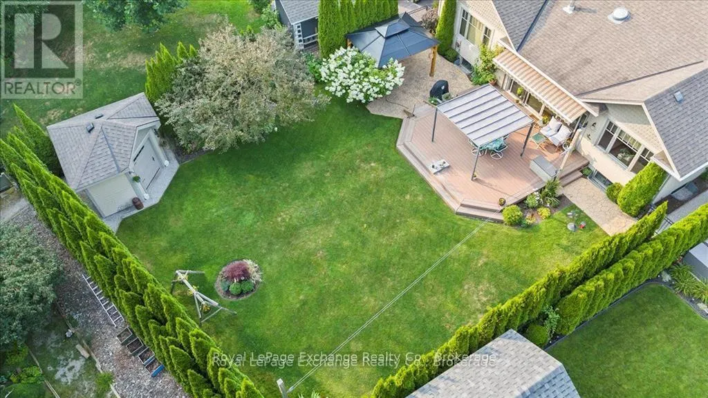 569 CREEKWOOD DRIVE
