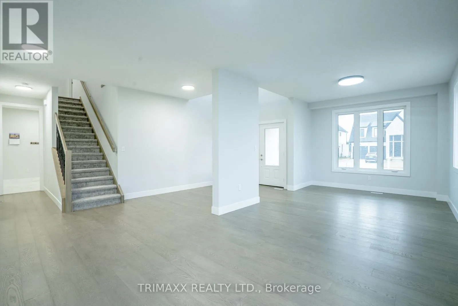 188 FOXBOROUGH PLACE