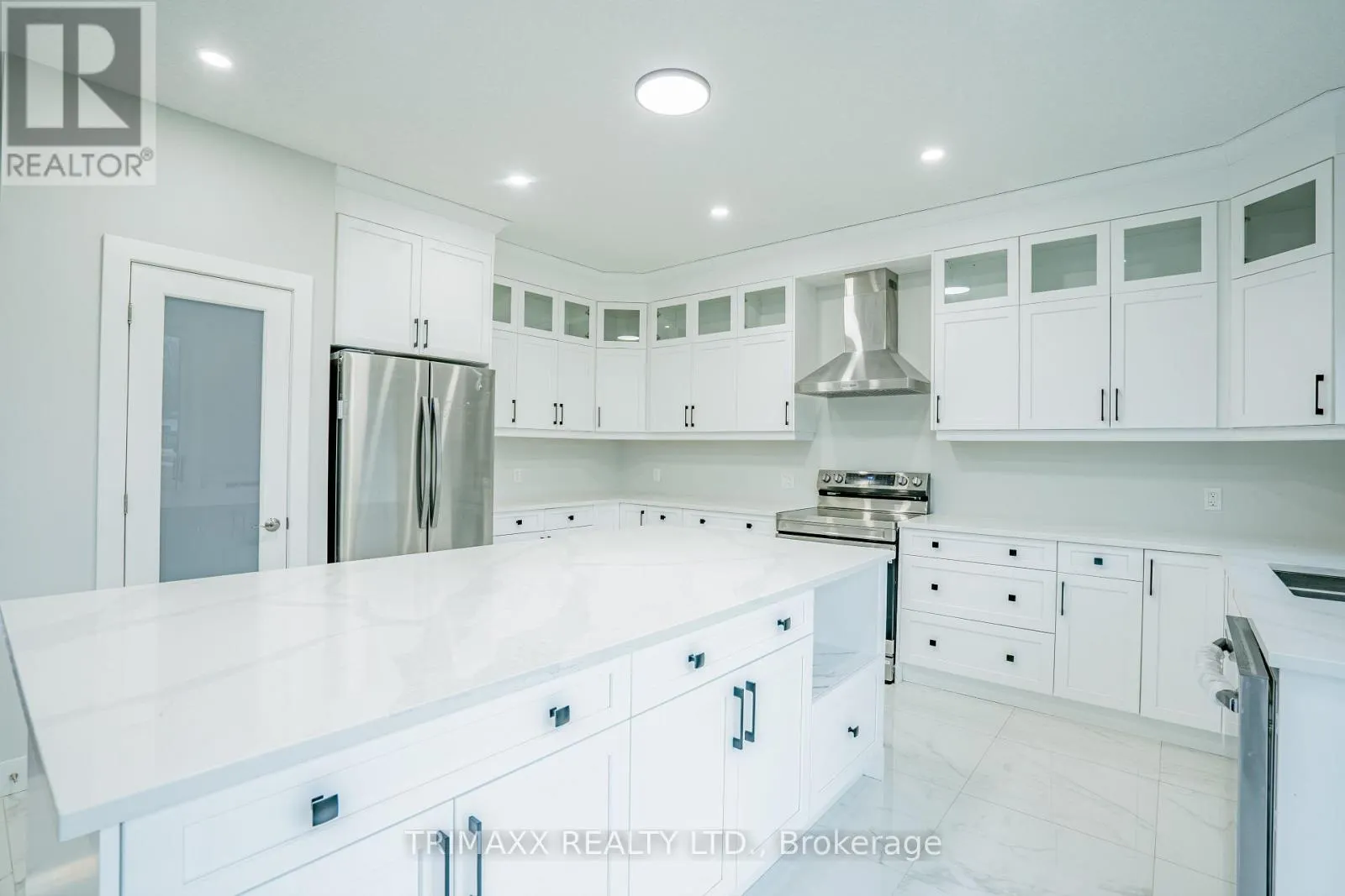 188 FOXBOROUGH PLACE
