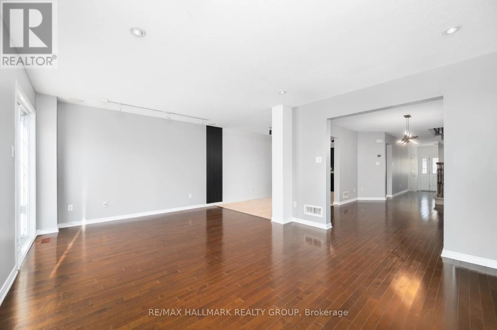 306 TABARET STREET