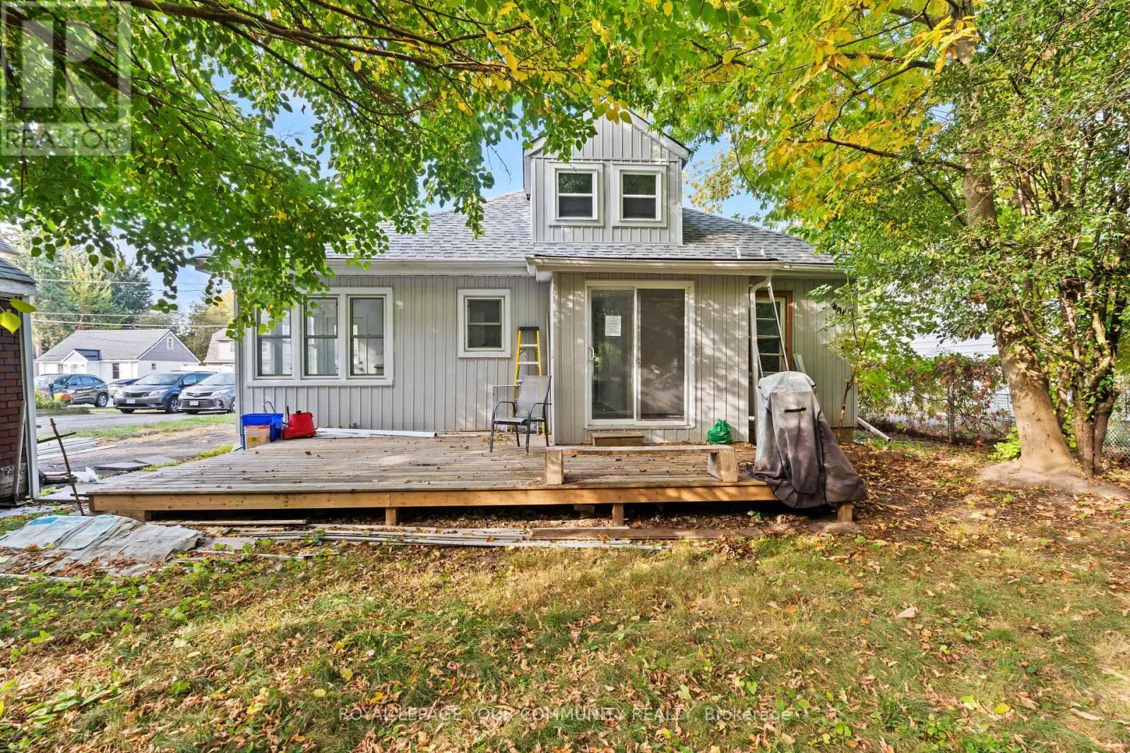 181 BURNHAM STREET