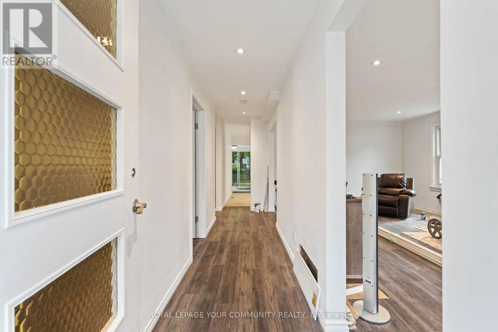 181 BURNHAM STREET