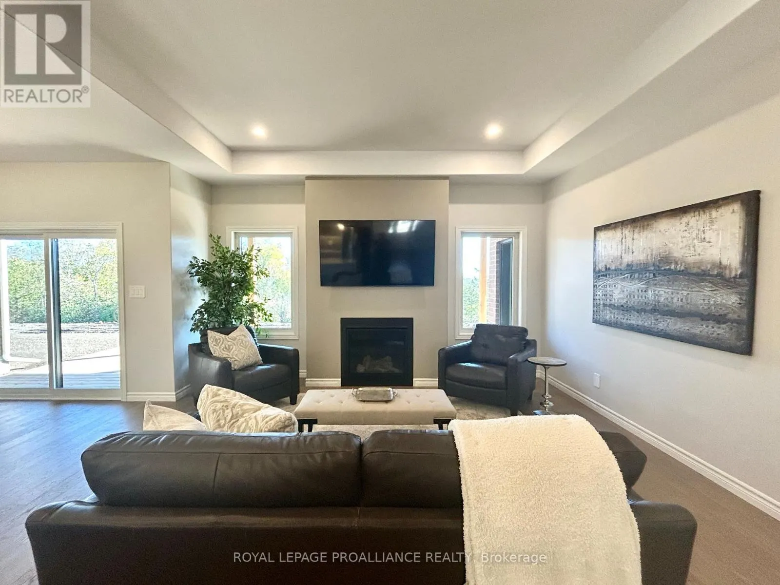 130 STONECREST BOULEVARD