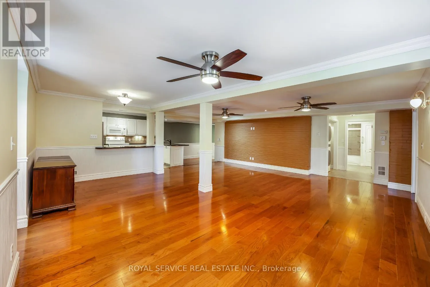 103 - 323 GEORGE STREET, #103