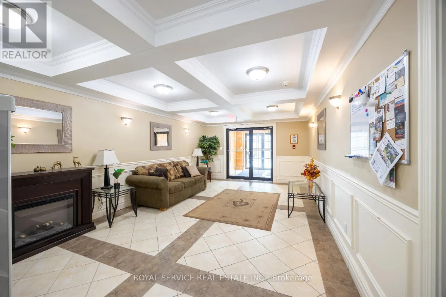 103 - 323 GEORGE STREET, #103