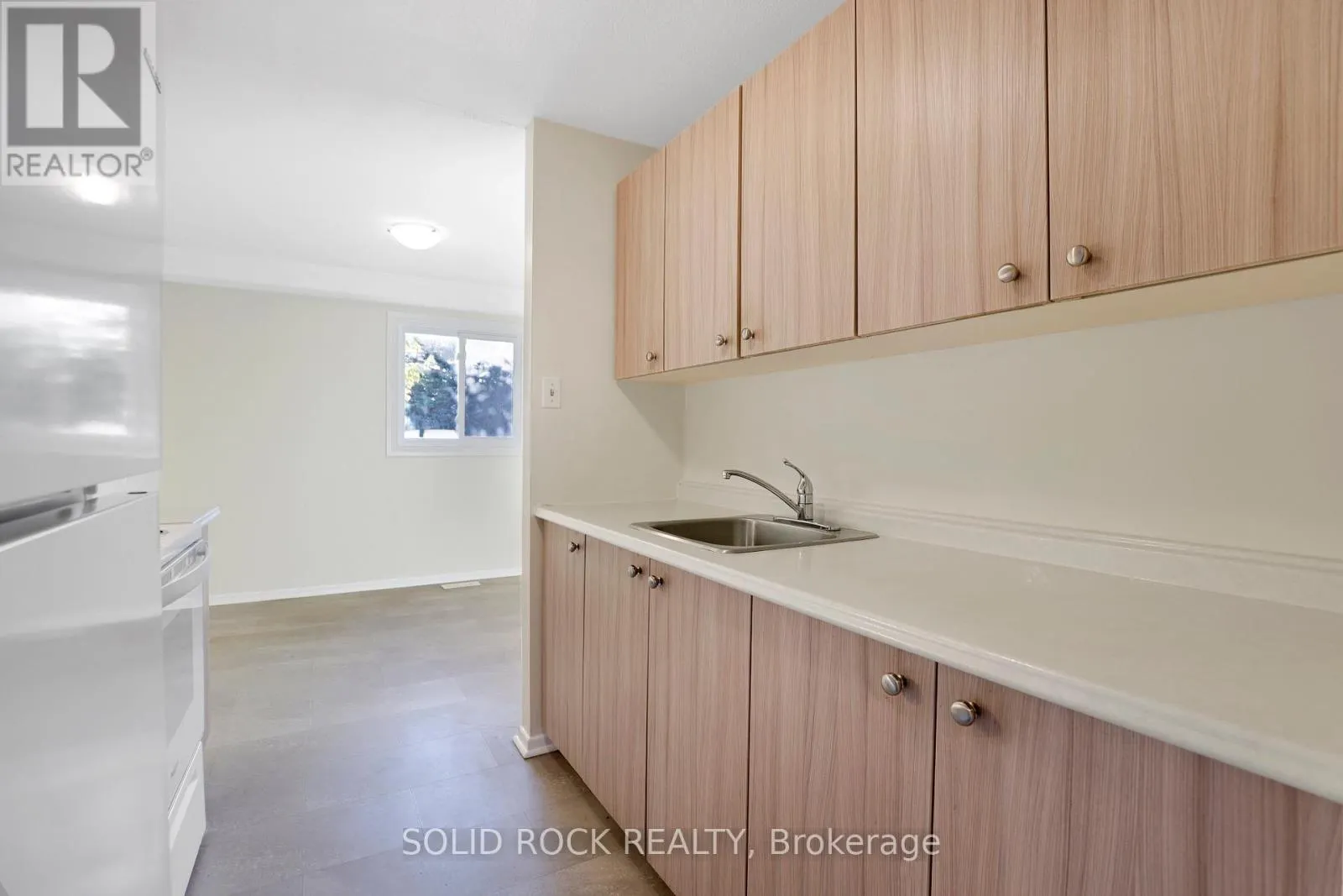 35 THISTLEDOWN COURT