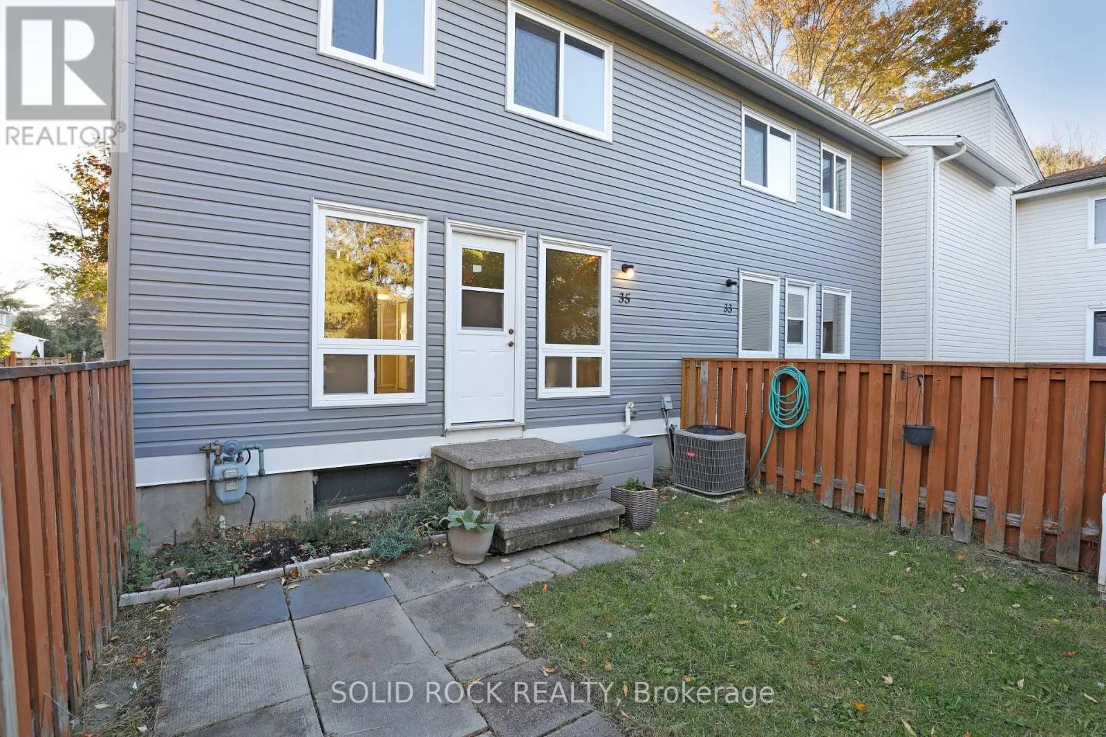35 THISTLEDOWN COURT