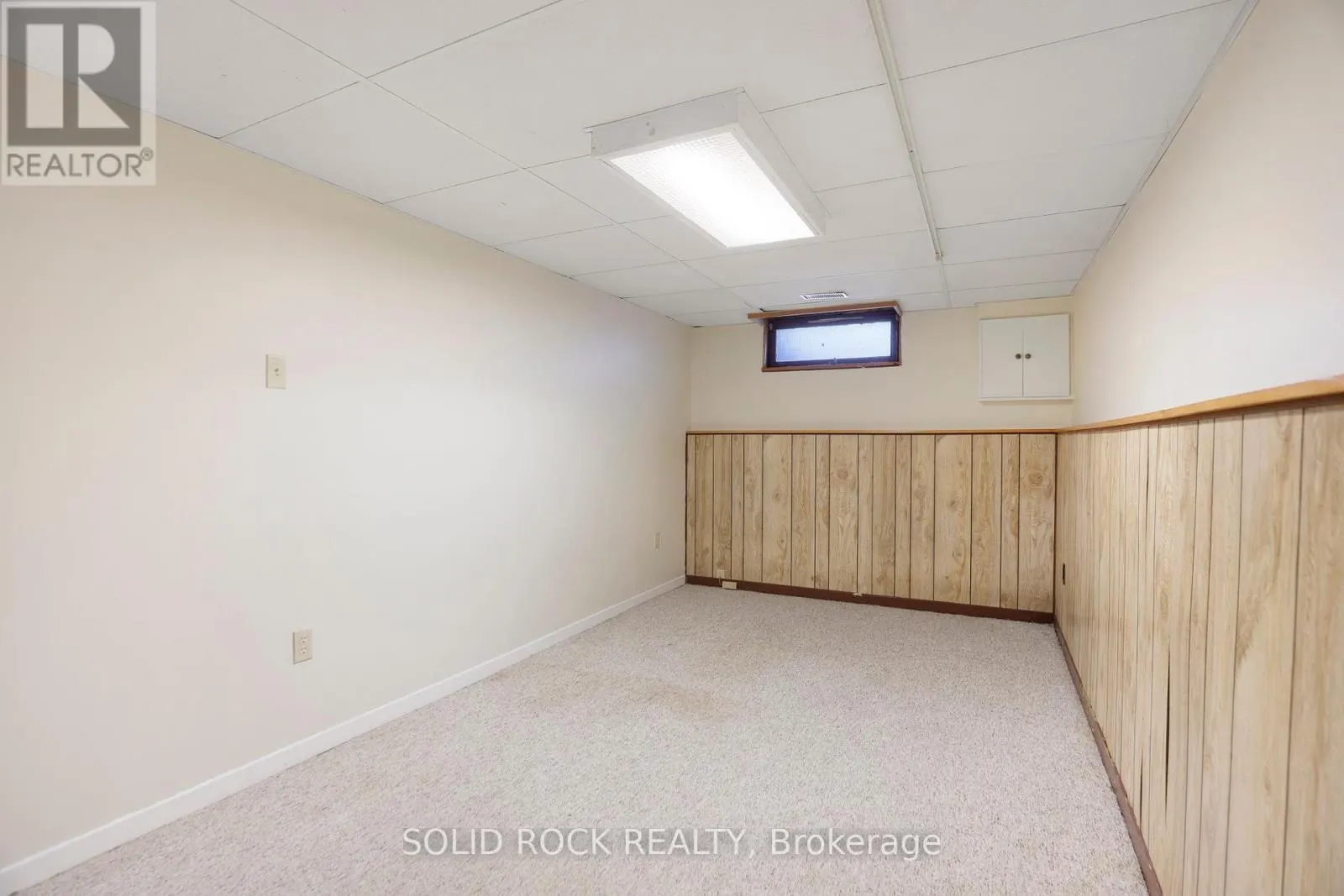 35 THISTLEDOWN COURT