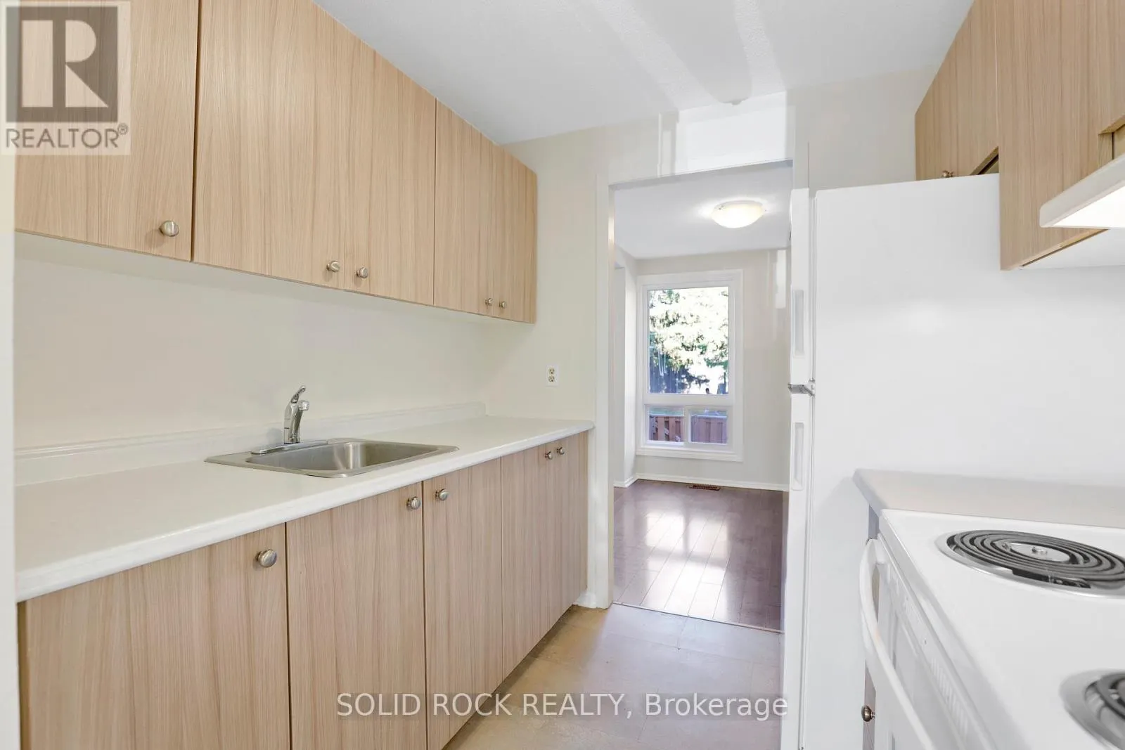 35 THISTLEDOWN COURT