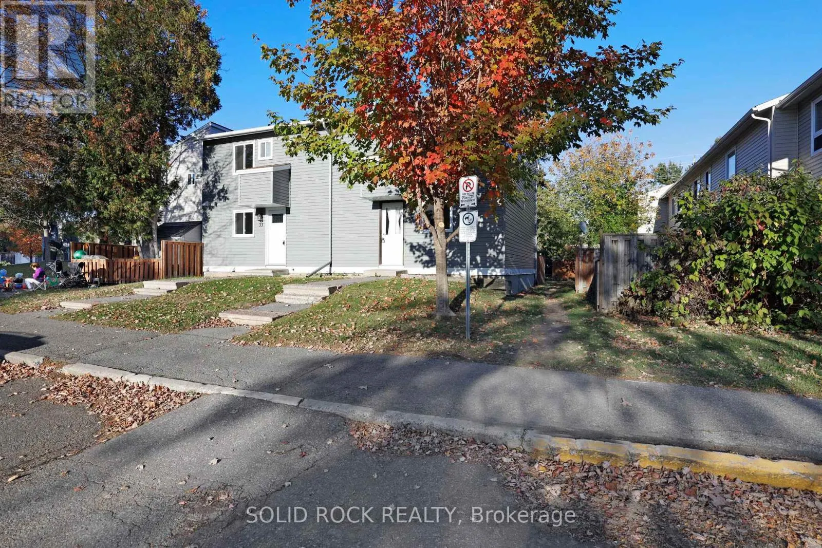 35 THISTLEDOWN COURT