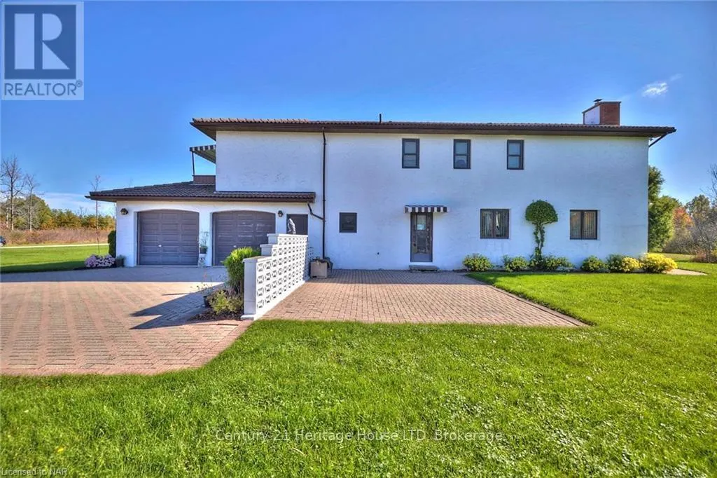 191 CAIRNS CRESCENT