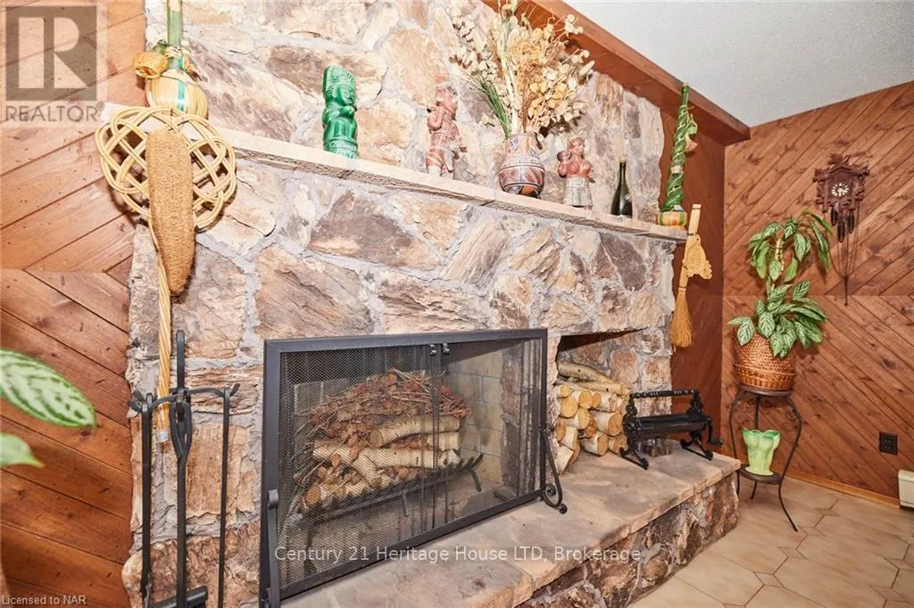 191 CAIRNS CRESCENT
