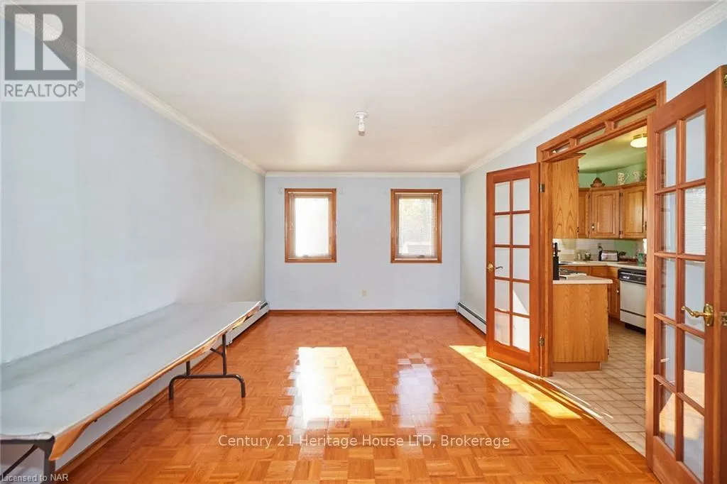 191 CAIRNS CRESCENT