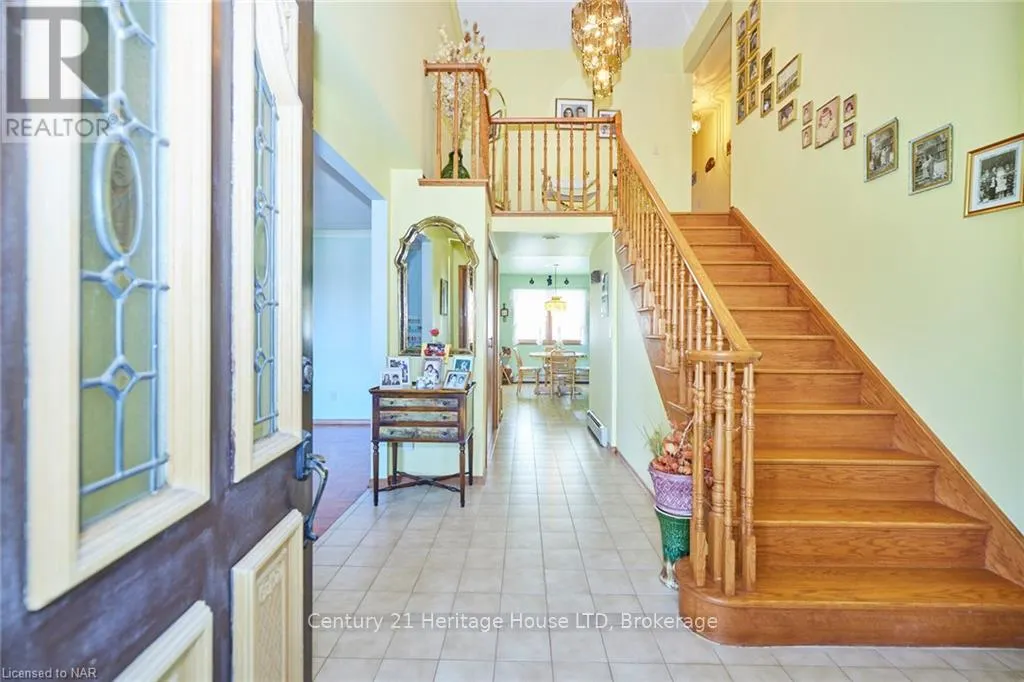 191 CAIRNS CRESCENT