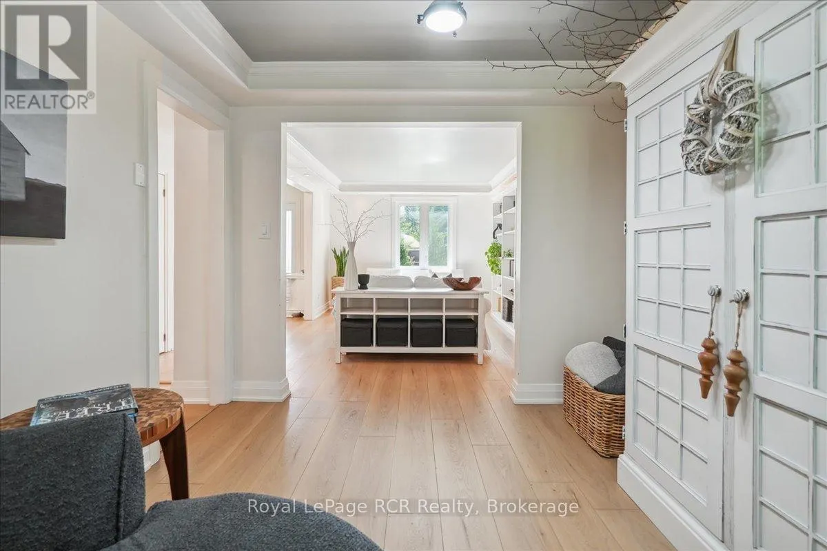 242 1ST STREET A W