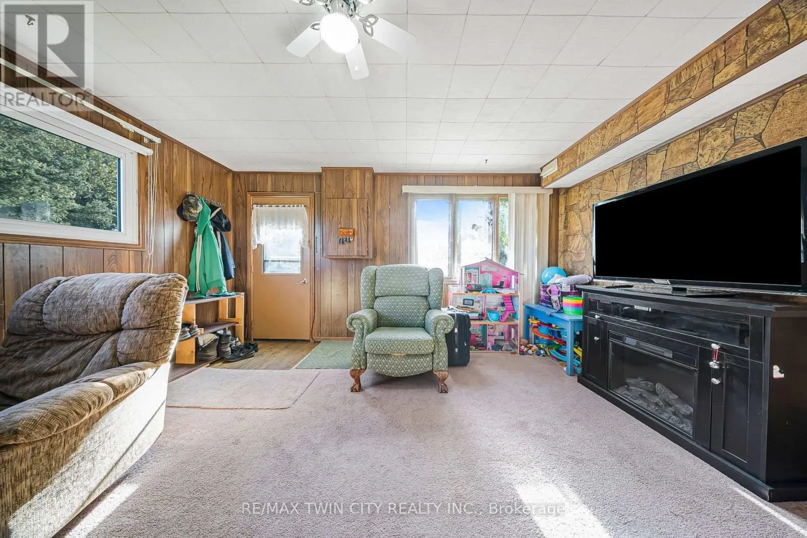 1599 BERLETT'S ROAD