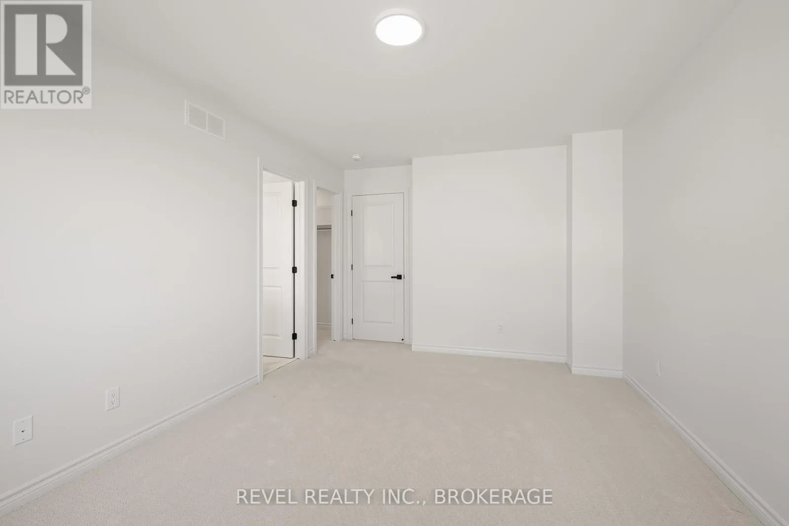 332 DOCKSIDE DRIVE