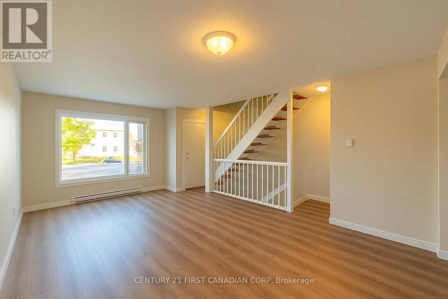 30 - 475 SANDRINGHAM CRESCENT CRESCENT, #30