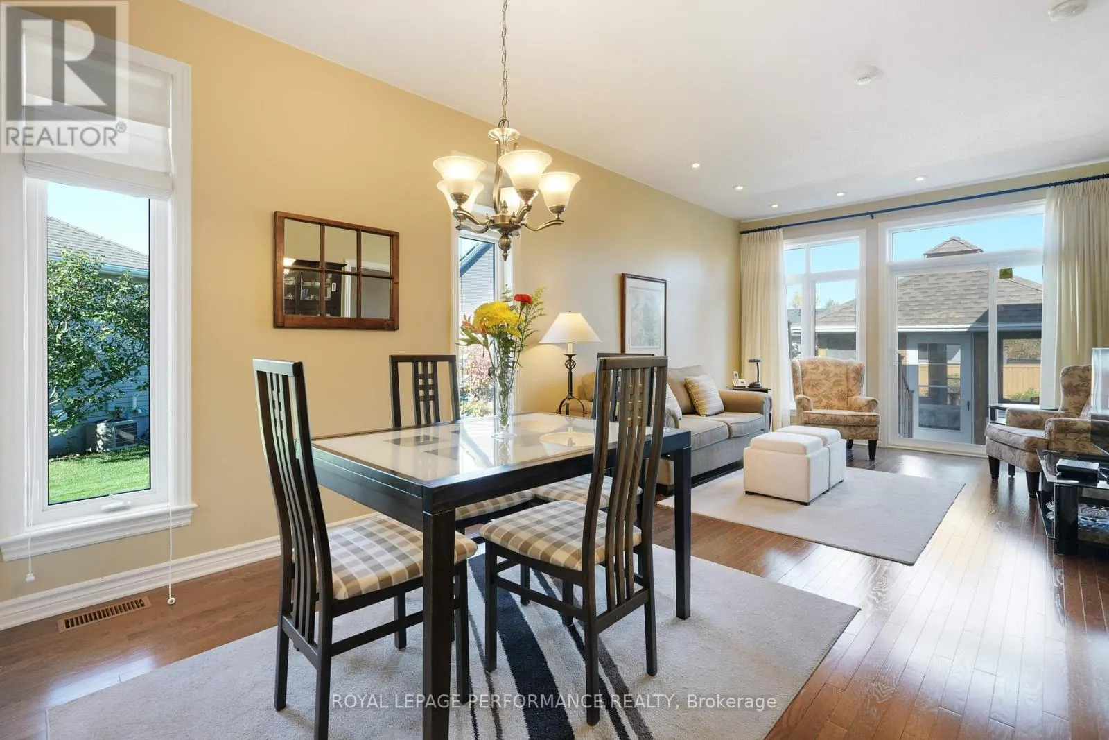 240 BULRUSH CRESCENT