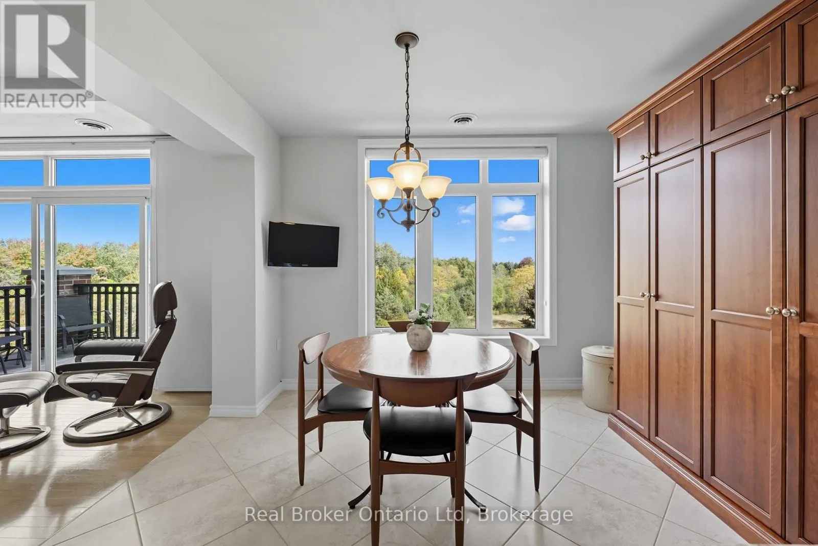 D307 - 71 BAYBERRY DRIVE, #D307