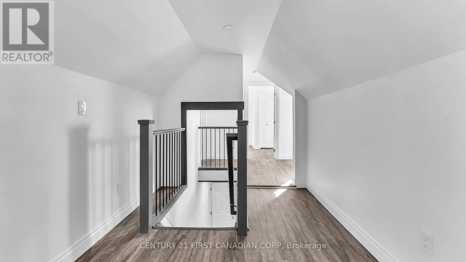 2583 KELLY ROAD