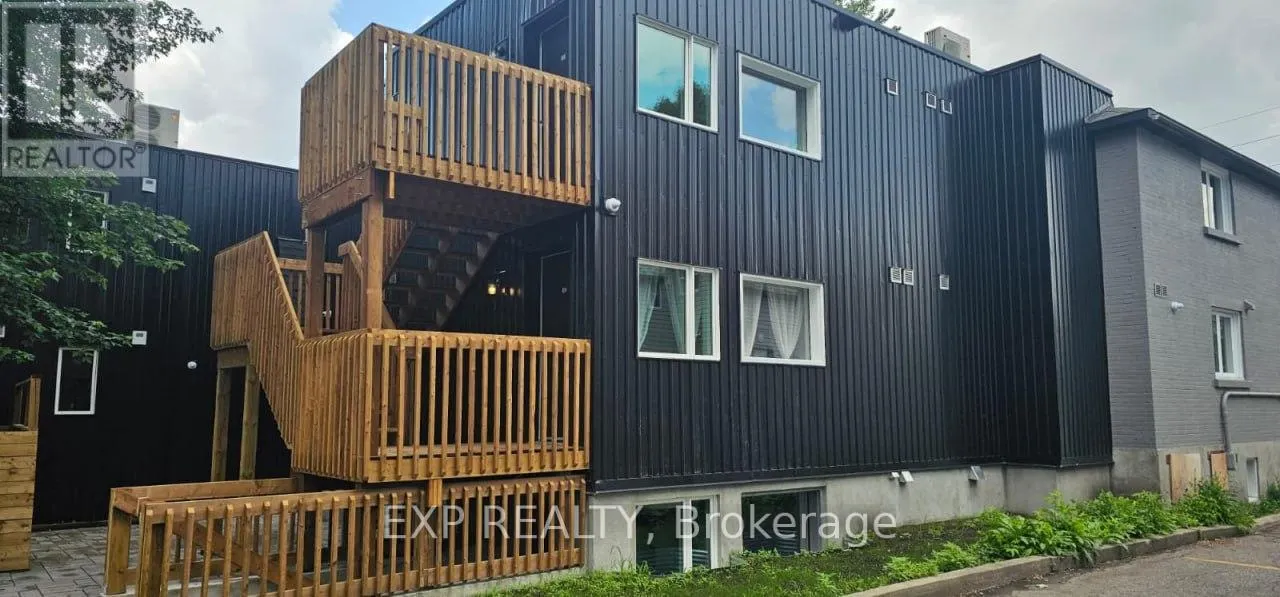 102 - 216 MCARTHUR AVENUE