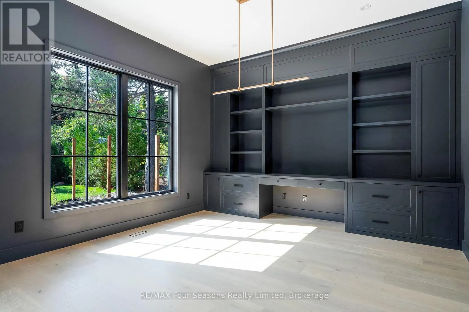 172 SLEEPY HOLLOW ROAD
