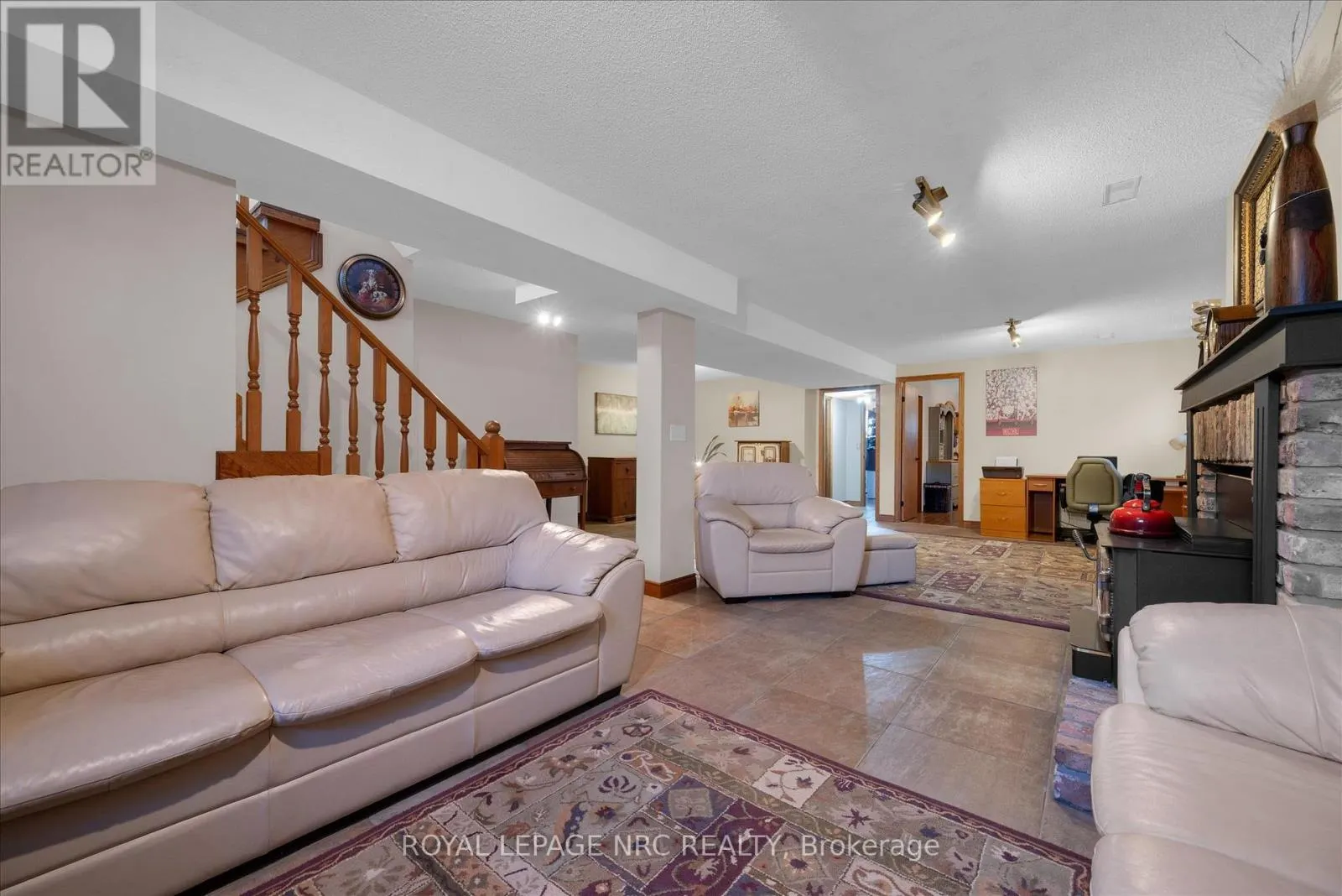 7820 ORIOLE DRIVE
