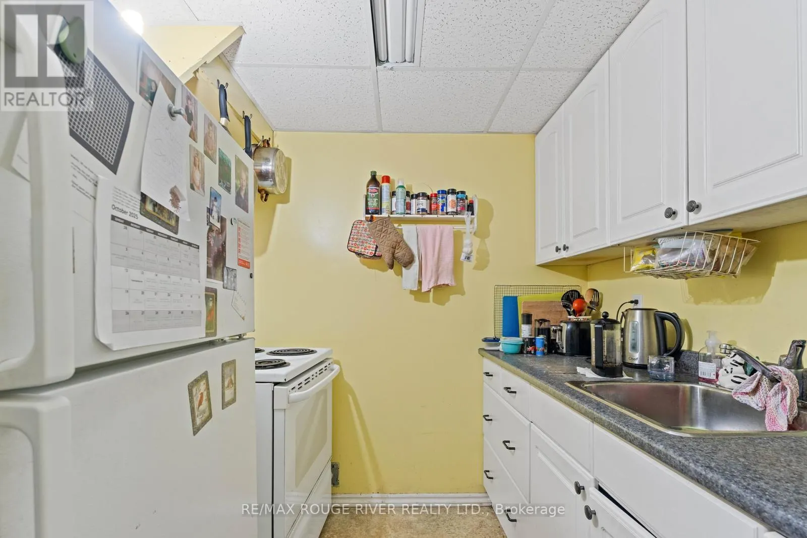 431 CAMPBELL STREET N