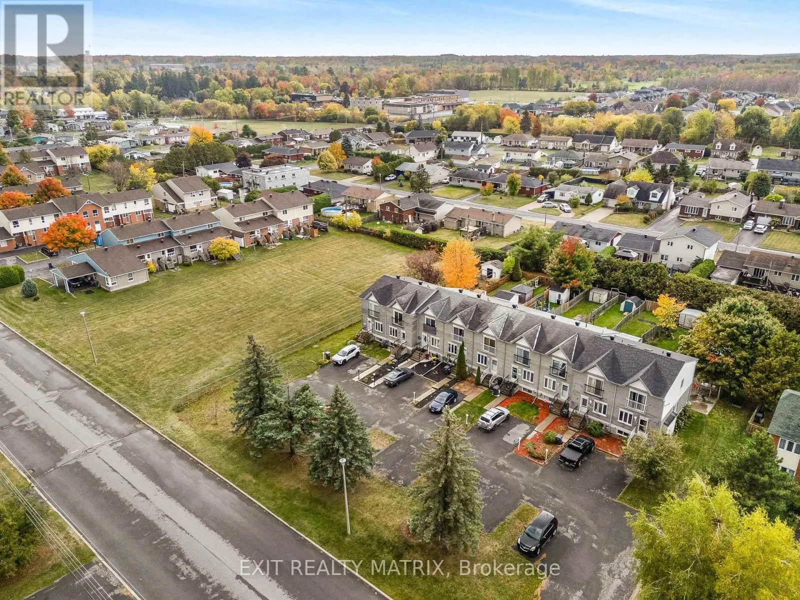 712 NELSON STREET W