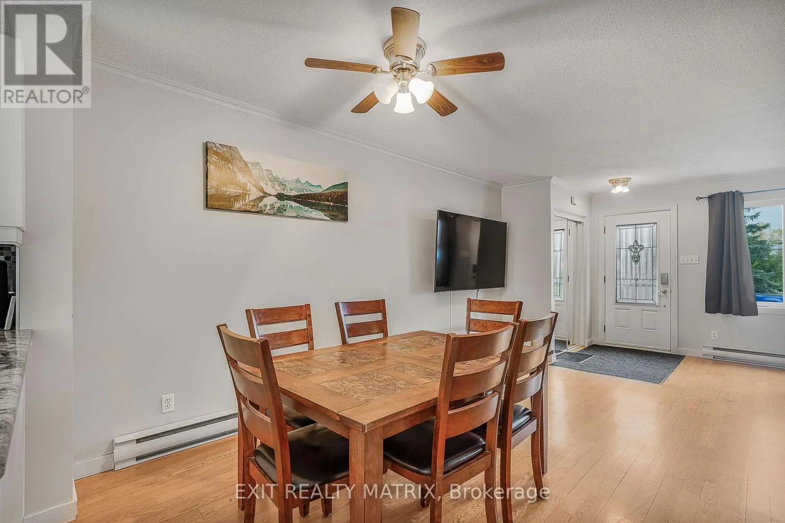 712 NELSON STREET W