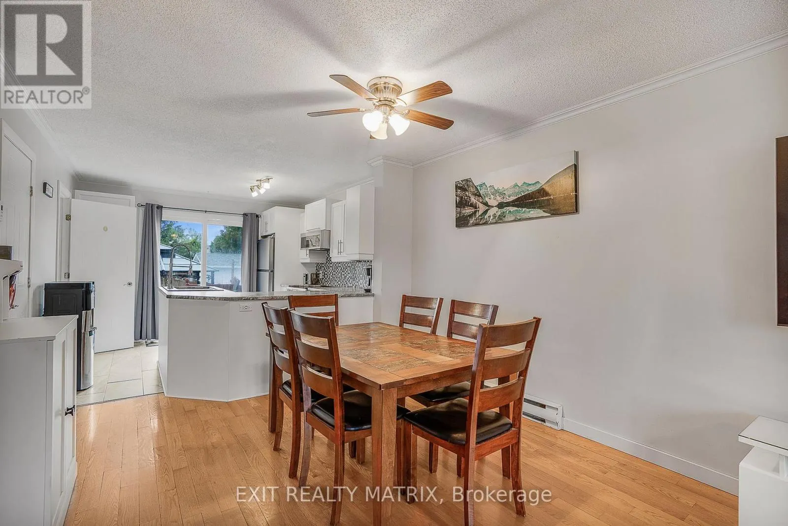 712 NELSON STREET W