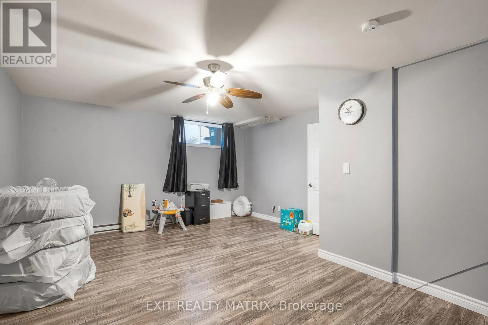 712 NELSON STREET W