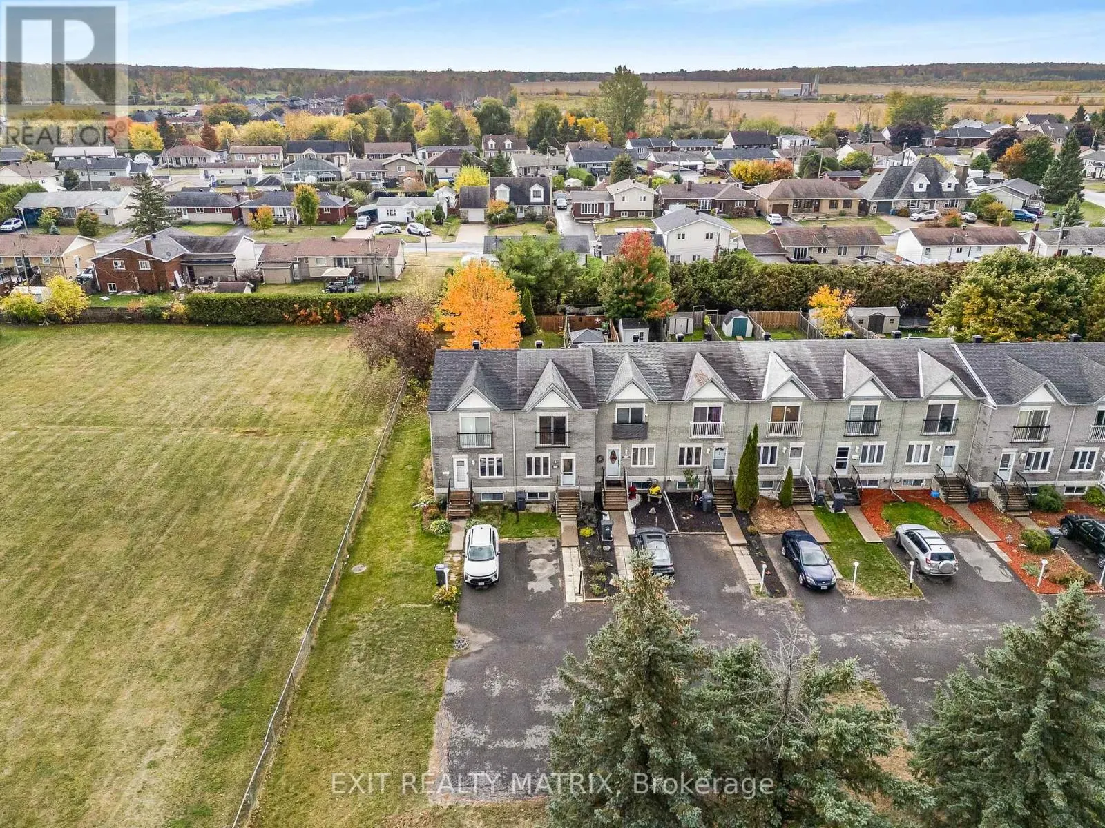 712 NELSON STREET W